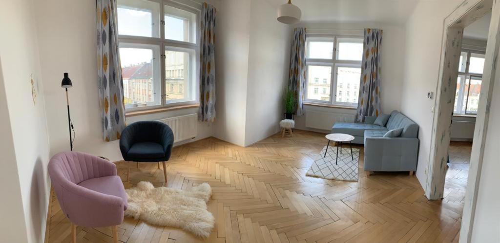 Wine Apartments Hradec Centre Hradec Králové エクステリア 写真